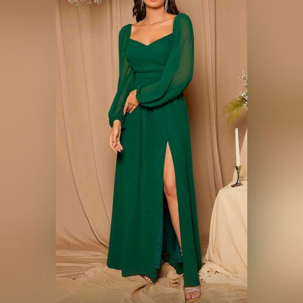 New Flowy Ruched Sweetheart Neck Maxi Dress Long Sleeve Green
